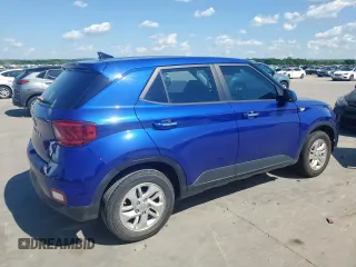 2022 Hyundai Venue SE z VIN KMHRB8A35NU147595, wystawiony jako Copart lot #54172605 z przebiegiem 51 199 mil mil oraz Szkody całkowita. Historia ofert i sprzedaży dostępna na DreamBid. Obrazek 3.