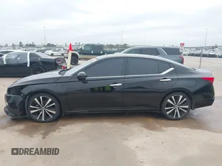 2019 Nissan Altima 2.5 Platinum with VIN 1N4BL4FV2KC207507, listed as a IAAI auction lot 41537675 with 69,872 mi miles. Bid and sale history available at carsss.com. Image 15.