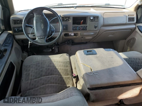 2000 Ford F-350 XL with VIN 1FTSW30F5YEB08982, listed as a Copart auction lot 50534025 with 336,411 mi miles and Salvage Title. Bid and sale history available at DreamBid. Image 8.