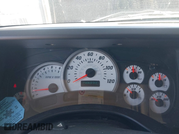 2003 Hummer H2 z VIN 5GRGN23U63H117676, wystawiony jako IAAI lot #41816411 z przebiegiem Nie podano mil oraz . Historia ofert i sprzedaży dostępna na DreamBid. Obrazek 7.