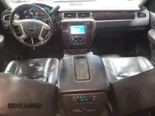 2009 GMC Yukon Denali z VIN 1GKFK03279R282409, wystawiony jako Copart lot #51534755 z przebiegiem 197 150 mil mil oraz Tytuł czysty. Historia ofert i sprzedaży dostępna na DreamBid. Obrazek 8.