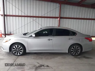 2017 Nissan Altima SV z VIN 1N4AL3AP9HC227681, wystawiony jako IAAI lot #41489297 z przebiegiem 162 459 mil mil oraz . Historia ofert i sprzedaży dostępna na DreamBid. Obrazek 14.