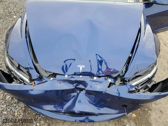 2025 Tesla Model 3 Long Range with VIN 5YJ3E1EB4SF888920, listed as a Copart auction lot 86271714 with 1,201 mi miles and Salvage Title. Bid and sale history available at carsss.com. Image 11.