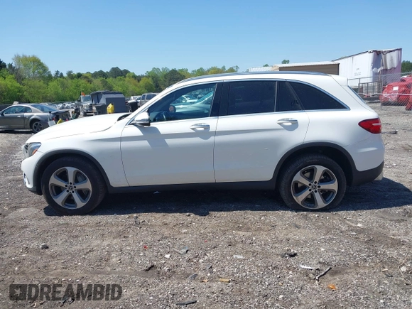 2019 Mercedes-Benz GLC 300 z VIN WDC0G4JB8KF594043, wystawiony jako IAAI lot #41999378 z przebiegiem 65 273 mil mil oraz . Historia ofert i sprzedaży dostępna na DreamBid. Obrazek 15.