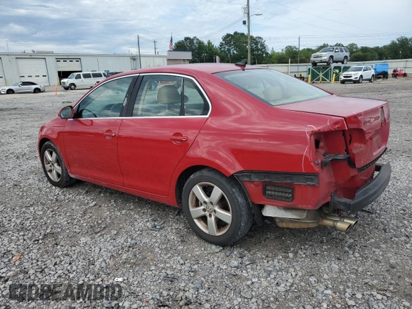 2008 Volkswagen Jetta SE z VIN 3VWRM71K38M014484, wystawiony jako Copart lot #60984555 z przebiegiem 164 334 mil mil oraz Szkoda całkowita • Salvage title. Historia ofert i sprzedaży dostępna na DreamBid. Obrazek 2.