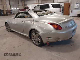 2002 Lexus SC with VIN JTHFN48Y320027045, listed as a IAAI auction lot 41681700 with 167,108 mi miles. Bid and sale history available at carsss.com. Image 3.