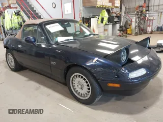 1996 Mazda MX-5 Miata z VIN JM1NA3534T0708649, wystawiony jako IAAI lot #42369564 z przebiegiem 202 690 mil mil oraz . Historia ofert i sprzedaży dostępna na DreamBid. Obrazek 1.