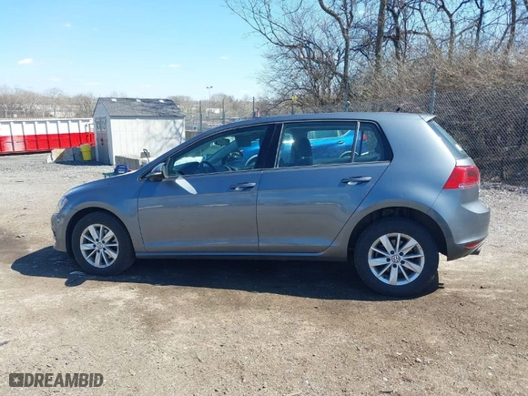 2015 Volkswagen Golf TSI S with VIN 3VW217AU8FM095393, listed as a IAAI auction lot 41880447 with NaN miles. Bid and sale history available at carsss.com. Image 15.