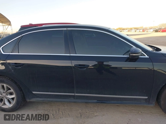 2016 Volkswagen Passat 1.8T R-Line w/Comfort Pkg with VIN 1VWAS7A33GC018434, listed as a IAAI auction lot 41770301 with 151,169 mi miles. Bid and sale history available at carsss.com. Image 13.