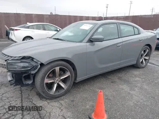 2017 Dodge Charger SE with VIN 2C3CDXBG7HH553583, listed as a IAAI auction lot 41925229 with 121,777 mi miles. Bid and sale history available at carsss.com. Image 19.
