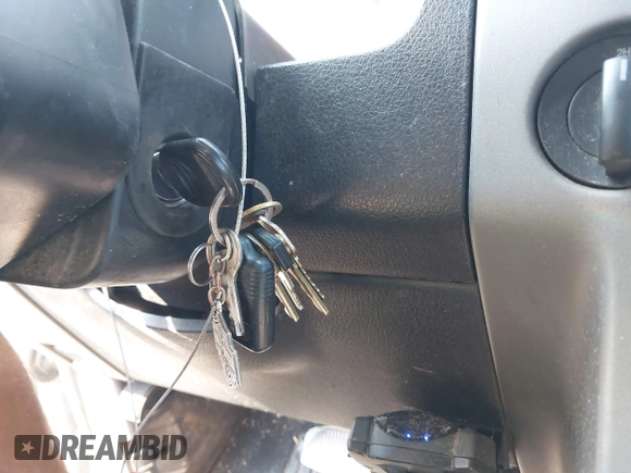 2006 Ford F-150 XLT with VIN 1FTPW04526KD51346, listed as a IAAI auction lot 42590964 with Not provided miles and . Bid and sale history available at DreamBid. Image 11.