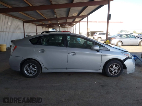 2010 Toyota Prius II with VIN JTDKN3DU5A1310245, listed as a IAAI auction lot 42003184 with 115,217 mi miles. Bid and sale history available at carsss.com. Image 14.
