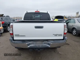 2014 Toyota Tacoma PreRunner with VIN 3TMJU4GNXEM172008, listed as a IAAI auction lot 42427701 with 164,987 mi miles and . Bid and sale history available at DreamBid. Image 17.