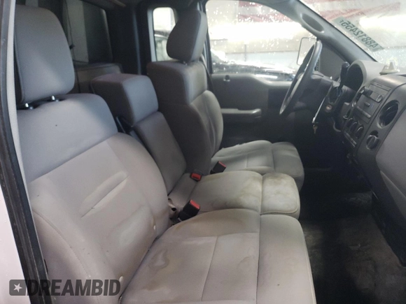 2004 Ford F-150 XL z VIN 1FTRF12W84NA68178, wystawiony jako Copart lot #48812455 z przebiegiem 206 819 mil mil oraz Szkody całkowita. Historia ofert i sprzedaży dostępna na DreamBid. Obrazek 10.