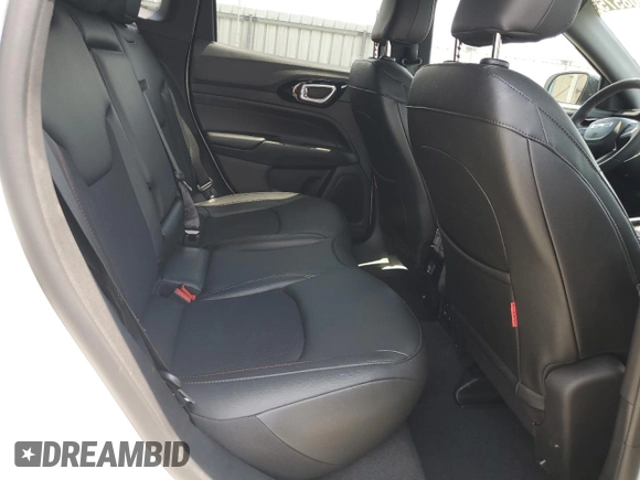 2025 Jeep Compass Trailhawk с VIN 3C4NJDDN6ST522993, выставлен на аукционе Copart как лот 62608575 с пробегом 9 714 миль миль и Чистый • Clean title. История ставок и продаж доступна на DreamBid. Изображение 11.
