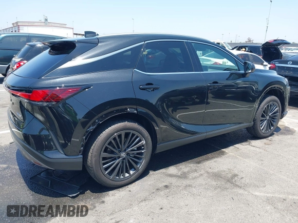 2025 Lexus RX 350 with VIN 2T2BAMBAXSC058589, listed as a IAAI auction lot 42620541 with 2,262 mi miles and . Bid and sale history available at DreamBid. Image 4.