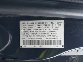2007 Acura TL Type-S with VIN 19UUA76597A043591, listed as a IAAI auction lot 41513314 with 110,049 mi miles. Bid and sale history available at carsss.com. Image 9.