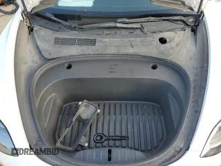 2022 Tesla Model 3 with VIN 5YJ3E1EA7NF184741, listed as a Copart auction lot 82487494 with 133,215 mi miles and Clean Title. Bid and sale history available at DreamBid. Image 11.