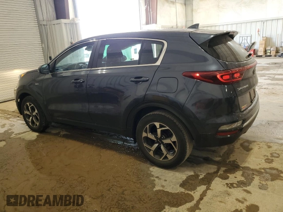 2022 Kia Sportage LX with VIN KNDPMCAC6N7962671, listed as a Copart auction lot 49358555 with 33,813 mi miles and Salvage Title. Bid and sale history available at carsss.com. Image 2.