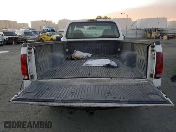 2002 Ford Super Duty F-250 XL with VIN 1FTNF20L32EA82290, listed as a Copart auction lot 82052494 with 133,019 mi miles and Clean Title. Bid and sale history available at carsss.com. Image 10.
