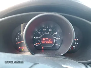2019 Kia Soul z VIN KNDJN2A29K7001773, wystawiony jako Copart lot #55362455 z przebiegiem 103 699 mil mil oraz Szkoda całkowita • Salvage title. Historia ofert i sprzedaży dostępna na DreamBid. Obrazek 9.