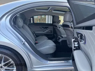 2022 Mercedes-Benz S 580 z VIN W1K6G7GB5NA078108, wystawiony jako IAAI lot #42130129 z przebiegiem 63 591 mil mil oraz . Historia ofert i sprzedaży dostępna na DreamBid. Obrazek 8.