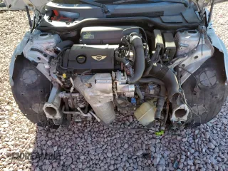 2012 MINI Convertible S z VIN WMWZP3C53CT296188, wystawiony jako Copart lot #88159445 z przebiegiem 110 859 mil mil oraz Szkoda całkowita • Salvage title. Historia ofert i sprzedaży dostępna na DreamBid. Obrazek 11.