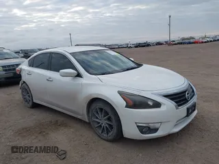 2015 Nissan Altima SV with VIN 1N4AL3AP6FC154329, listed as a IAAI auction lot 41611704 with 124,820 mi miles and . Bid and sale history available at carsss.com. Image 13.