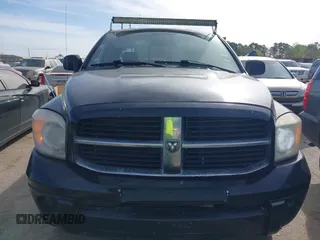2008 Dodge 1500 SLT with VIN 1D7HU18288S599075, listed as a IAAI auction lot 41782914 with 221,244 mi miles. Bid and sale history available at carsss.com. Image 12.
