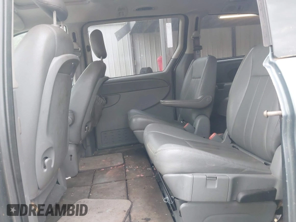 2006 Dodge Grand Caravan SXT z VIN 2D4GP44L76R804478, wystawiony jako IAAI lot #42228322 z przebiegiem 254 635 mil mil oraz . Historia ofert i sprzedaży dostępna na DreamBid. Obrazek 8.