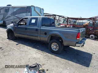 2002 Ford F-350 XL with VIN 1FTSW31S22EC38429, listed as a IAAI auction lot 42268182 with Not provided miles and . Bid and sale history available at DreamBid. Image 3.