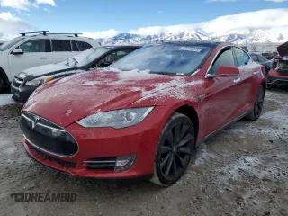 2015 Tesla Model S 85D with VIN 5YJSA1H42FF086862, listed as a Copart auction lot 44494875 with 83,888 mi miles and Salvage Title. Bid and sale history available at carsss.com. Image 1.