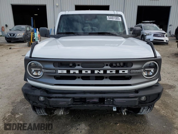 2024 Ford Bronco Big Bend z VIN 1FMDE7BH1RLA64327, wystawiony jako Copart lot #54401305 z przebiegiem 14 175 mil mil oraz Szkoda całkowita • Salvage title. Historia ofert i sprzedaży dostępna na DreamBid. Obrazek 5.
