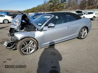 2019 Audi A5 Cabriolet Premium z VIN WAUWNGF57KN009532, wystawiony jako Copart lot #39365744 z przebiegiem Nie podano mil oraz . Historia ofert i sprzedaży dostępna na DreamBid. Obrazek 1.