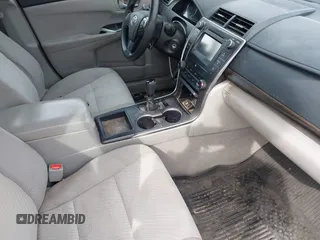 2017 Toyota Camry XLE with VIN 4T1BF1FK9HU656512, listed as a IAAI auction lot 39582213 with 89,550 mi miles. Bid and sale history available at carsss.com. Image 5.