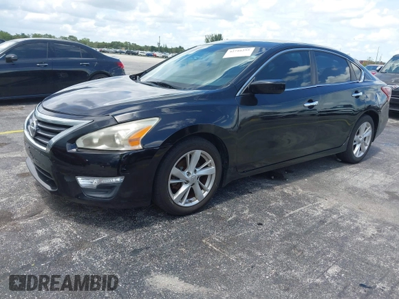 2013 Nissan Altima SV with VIN 1N4AL3AP8DC137173, listed as a IAAI auction lot 42716255 with 121,387 mi miles and . Bid and sale history available at DreamBid. Image 2.