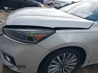 2017 Kia Cadenza Premium with VIN KNALB4J13H5044771, listed as a IAAI auction lot 41503258 with 71,695 mi miles and . Bid and sale history available at DreamBid. Image 17.