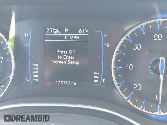 2020 Chrysler Pacifica Touring L with VIN 2C4RC1BG7LR140622, listed as a IAAI auction lot 42090987 with 125,377 mi miles and . Bid and sale history available at DreamBid. Image 15.
