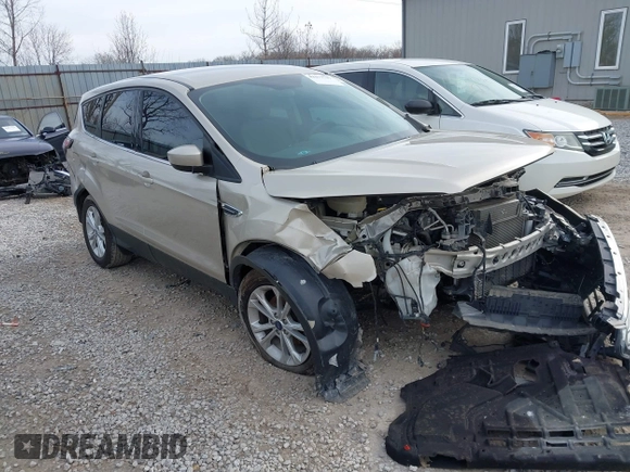 2017 Ford Escape SE with VIN 1FMCU0GD4HUC86848, listed as a IAAI auction lot 41877737 with 59,387 mi miles. Bid and sale history available at carsss.com. Image 1.