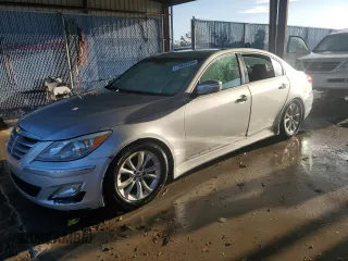 2013 Hyundai Genesis 3.8L with VIN KMHGC4DD0DU210490, listed as a Copart auction lot 73828394 with 0 mi miles and Non Repairable. Bid and sale history available at carsss.com. Image 1.