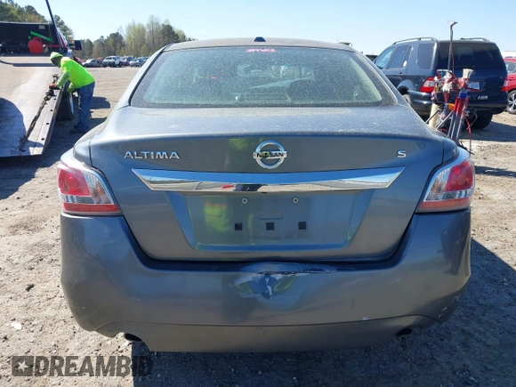 2015 Nissan Altima S with VIN 1N4AL3AP2FN345623, listed as a IAAI auction lot 41899319 with 350,211 mi miles and . Bid and sale history available at carsss.com. Image 17.
