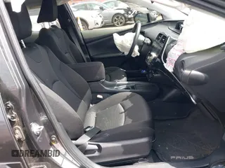 2019 Toyota Prius LE with VIN JTDL9RFU2K3000147, listed as a IAAI auction lot 41982869 with 39,129 mi miles and . Bid and sale history available at DreamBid. Image 5.