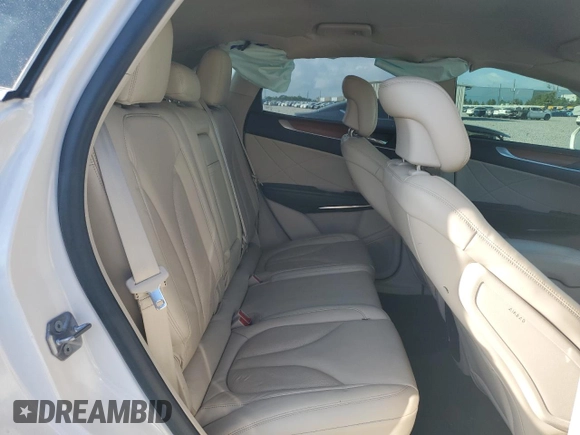2019 Lincoln MKC Select with VIN 5LMCJ2C90KUL20777, listed as a Copart auction lot 51981415 with 52,871 mi miles and Salvage title. Bid and sale history available at DreamBid. Image 11.
