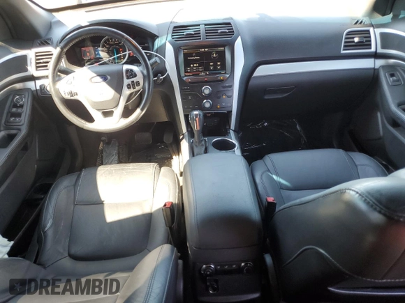 2013 Ford Explorer XLT z VIN 1FM5K8D8XDGC91548, wystawiony jako Copart lot #48989465 z przebiegiem 150 116 mil mil oraz Szkoda całkowita • Salvage title. Historia ofert i sprzedaży dostępna na DreamBid. Obrazek 8.