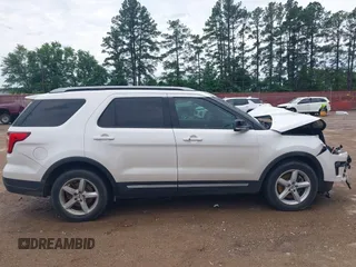 2018 Ford Explorer XLT with VIN 1FM5K7D82JGA54896, listed as a IAAI auction lot 42105397 with Not provided miles and . Bid and sale history available at DreamBid. Image 14.