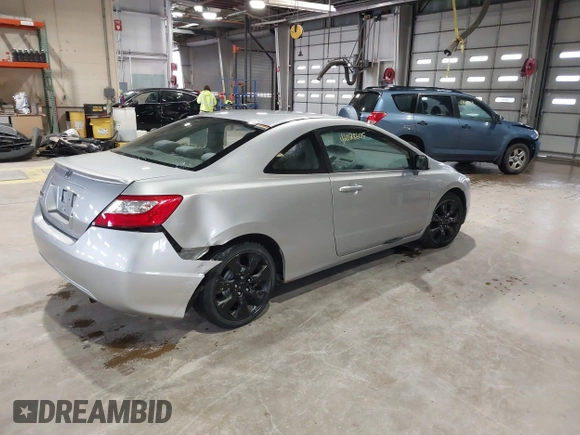 2008 Honda Civic Cpe LX with VIN 2HGFG12678H516278, listed as a IAAI auction lot 42028605 with 100,391 mi miles. Bid and sale history available at carsss.com. Image 4.