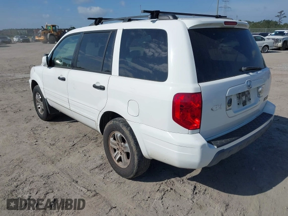 2005 Honda Pilot EX with VIN 2HKYF18485H517538, listed as a IAAI auction lot 41959922 with 332,963 mi miles. Bid and sale history available at carsss.com. Image 3.