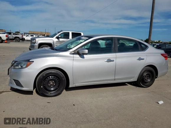 2018 Nissan Sentra S z VIN 3N1AB7AP8JY252799, wystawiony jako Copart lot #57780245 z przebiegiem 172 675 mil mil oraz Czysty tytuł • Clean title. Historia ofert i sprzedaży dostępna na DreamBid. Obrazek 1.