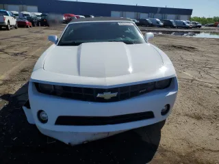 2011 Chevrolet Camaro 2LT z VIN 2G1FC3DD9B9207052, wystawiony jako Copart lot #57217725 z przebiegiem 100 845 mil mil oraz Czysty tytuł • Clean title. Historia ofert i sprzedaży dostępna na DreamBid. Obrazek 5.