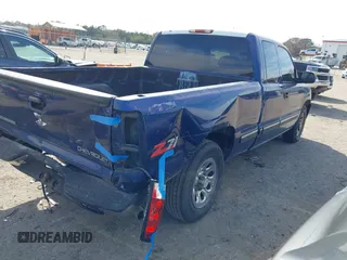 2000 Chevrolet Silverado 1500 with VIN 2GCEC19W3Y1137511, listed as a IAAI auction lot 41449575 with 309,743 mi miles and . Bid and sale history available at DreamBid. Image 4.
